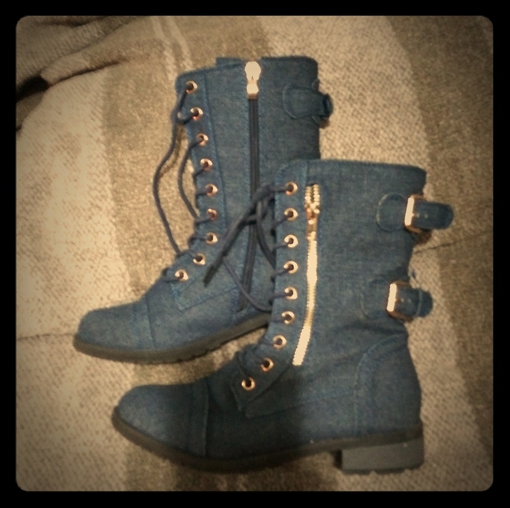Fashion combat boots size 7